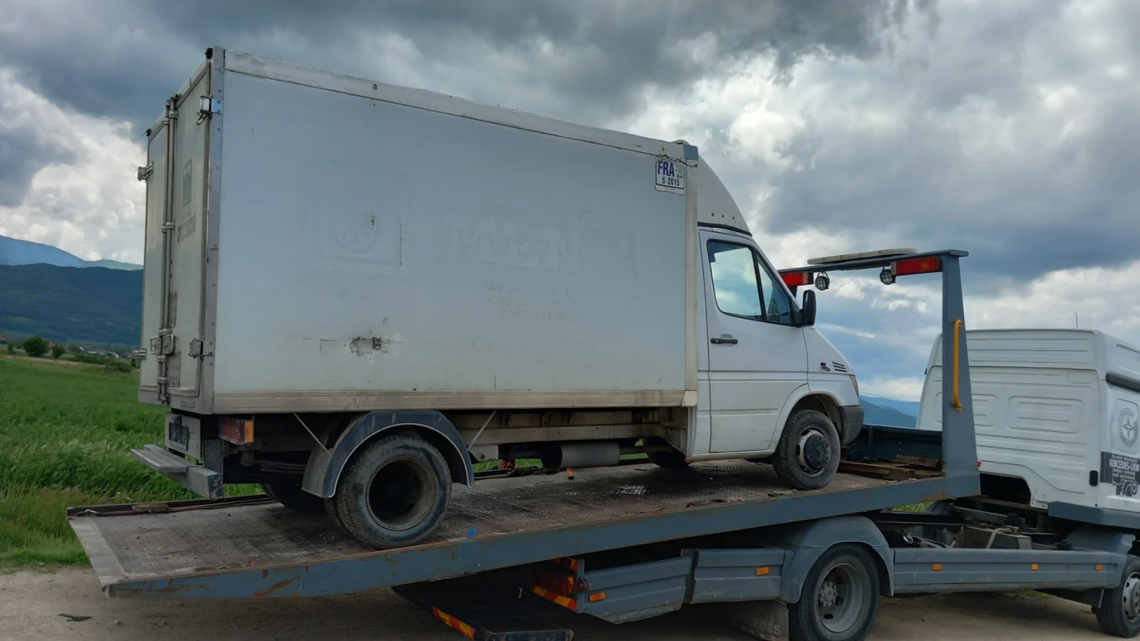 Mercedes-Benz Sprinter 413 Хладилен фургон  - изображение 4