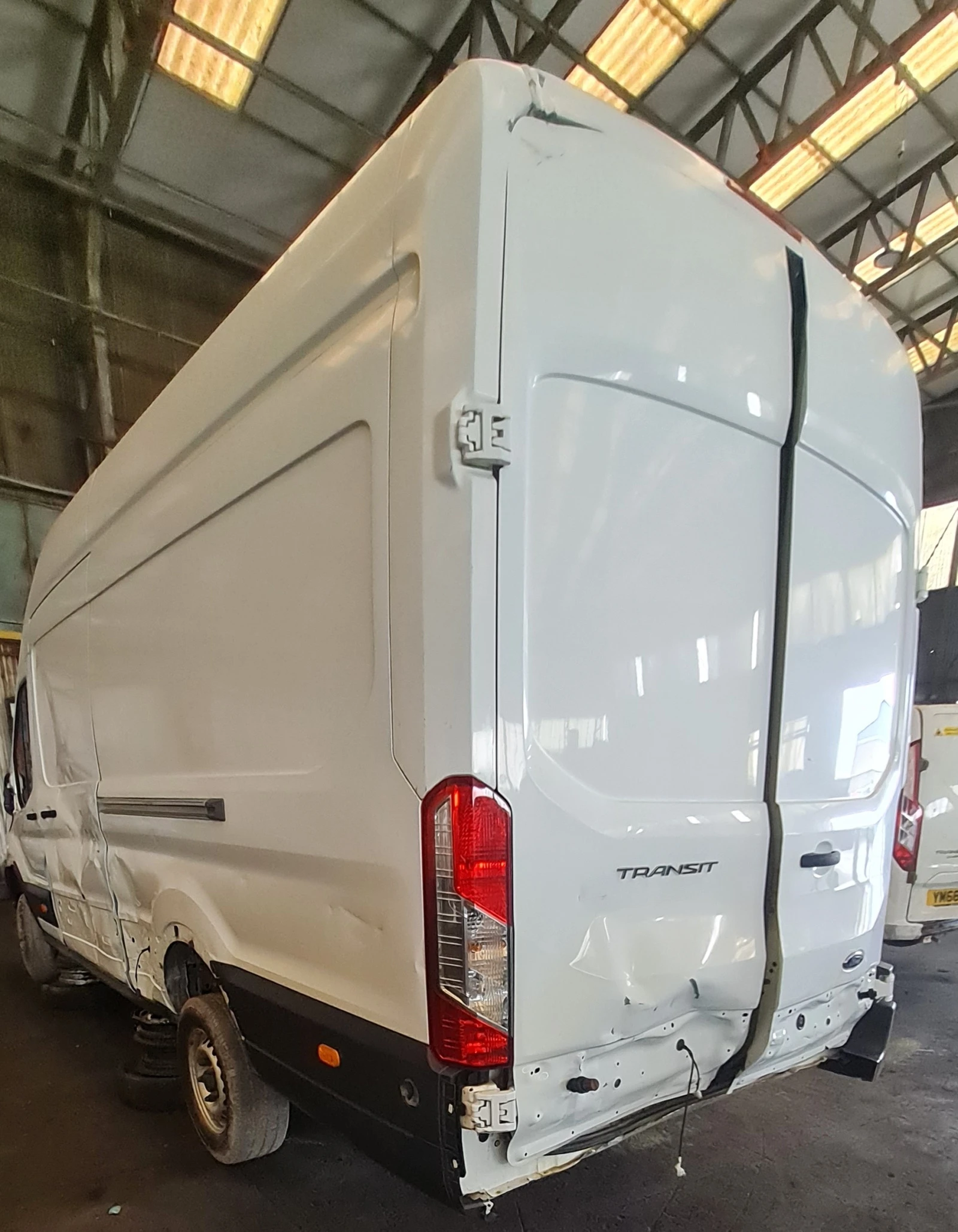 Ford Transit 2.0.2.2D.6. | Mobile.bg   3