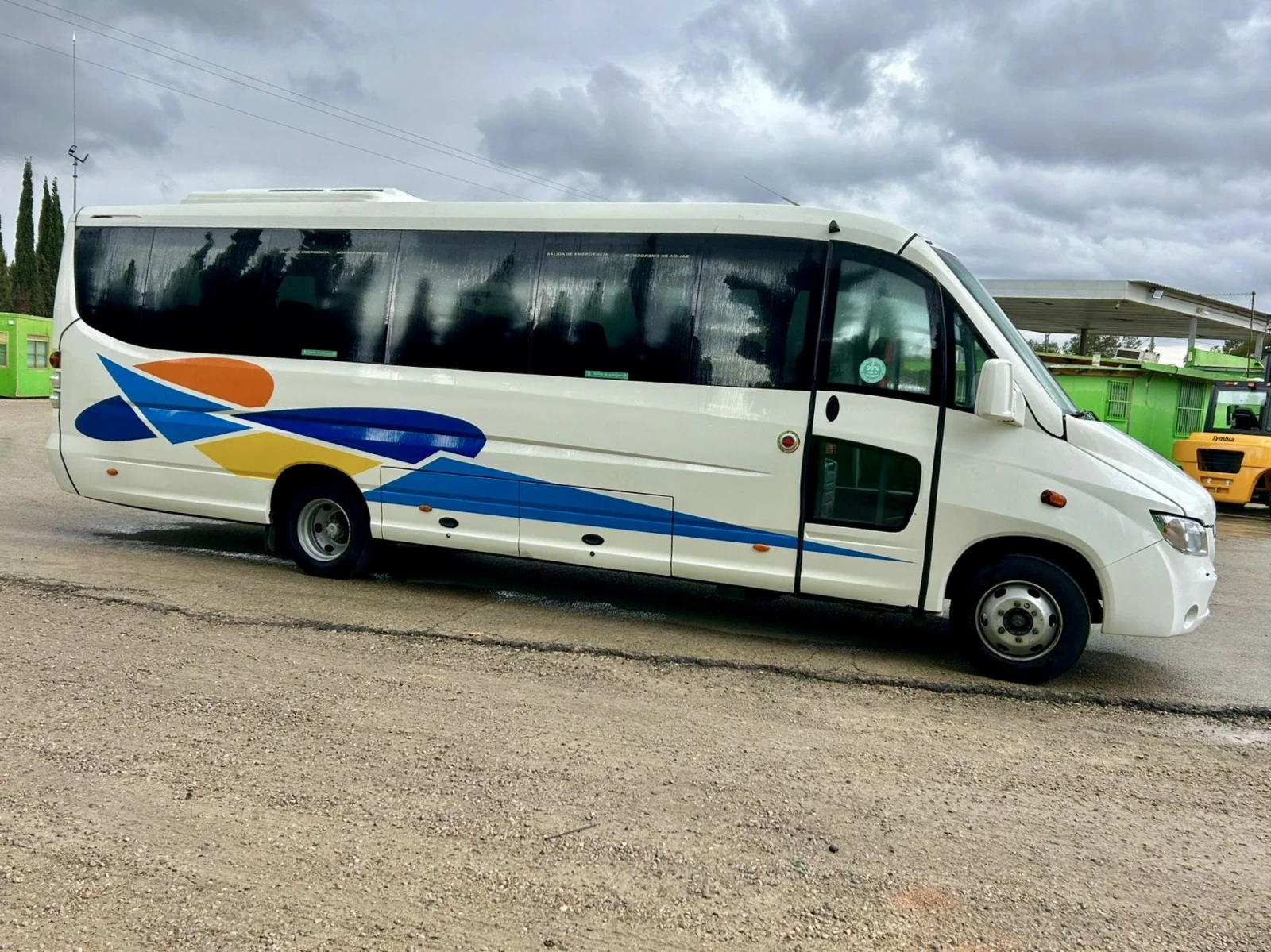 Mercedes-Benz Vario Sunrider 818d 30 mesten  - изображение 2