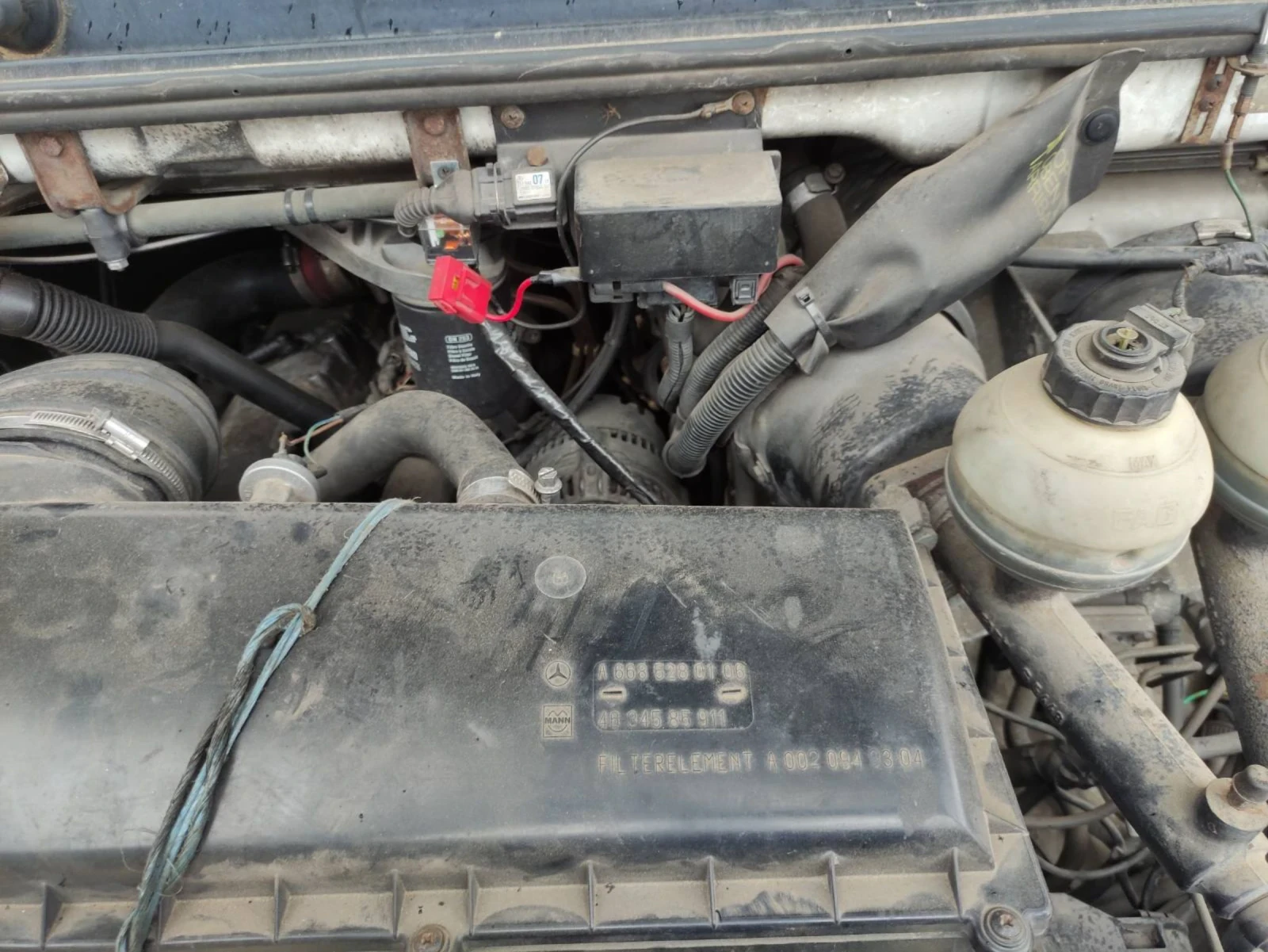 Mercedes-Benz 813, снимка 7 - Камиони - 54152478