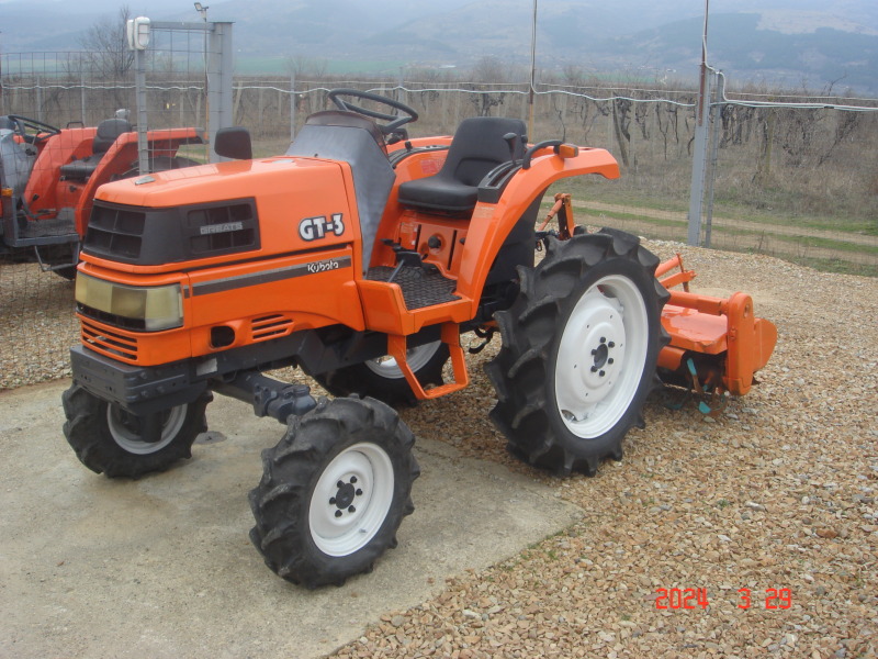 Трактор Kubota СКАЙТРАК, снимка 1 - Селскостопанска техника - 44382545