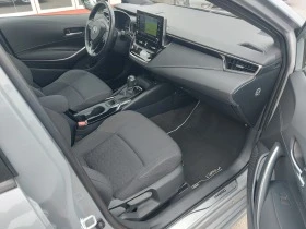 Toyota Corolla 1.8 HSD, EXECUTIVE, В ПЪЛНА ГАРАНЦИЯ, снимка 9