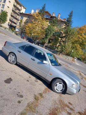     Mercedes-Benz C 180