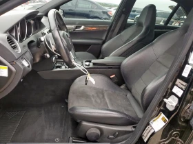 Mercedes-Benz C 63 AMG transparent hood | Mobile.bg    7