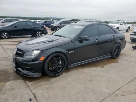  Mercedes-Benz C 63 A...