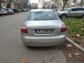 Audi A4 Дизел Климатик 2500 куб 165 к с, снимка 5