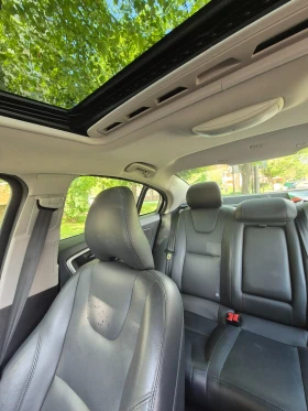 Volvo S60 Т5. 4х4.Газов инжекцион. 10 лв/100км - 25500 лв. / 13037.94 € - 44882877 12