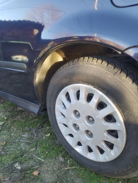 Honda Civic 6 1.4is Hatchback - 1500 € / 2933.74 лв. - 35477741 5