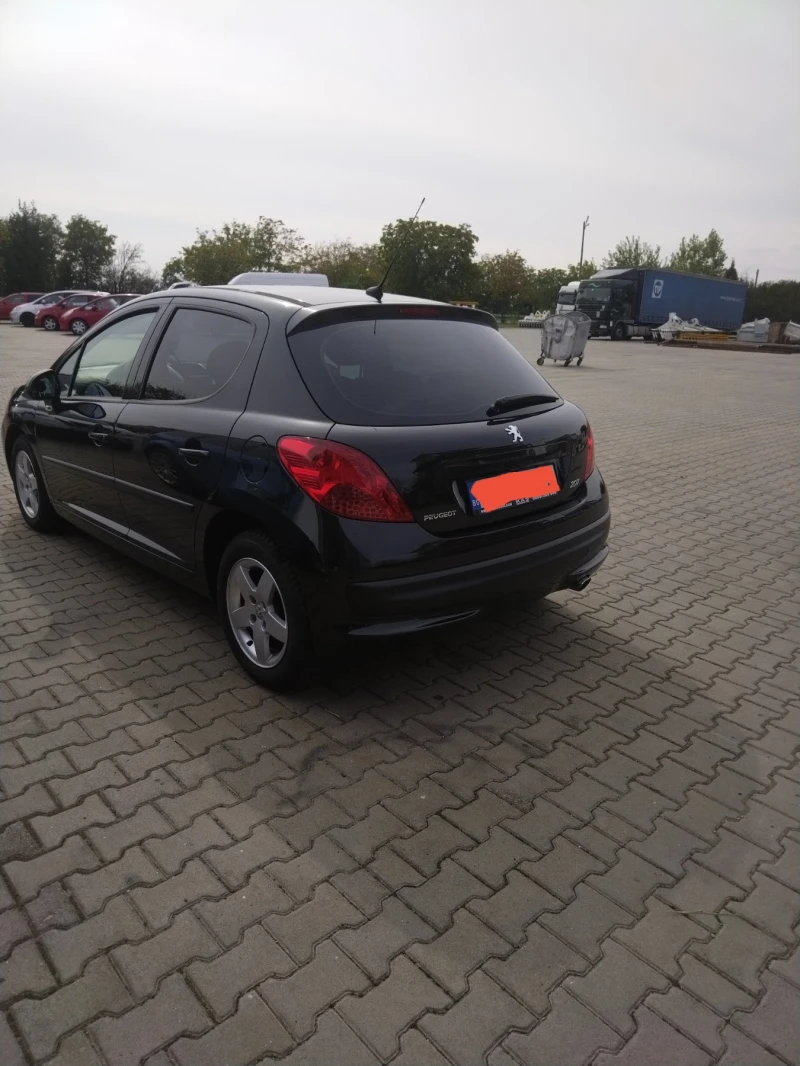 Peugeot 207, снимка 2 - Автомобили и джипове - 47583550