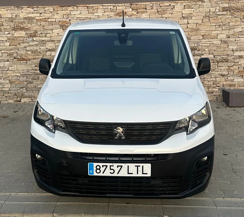 Peugeot Partner * 1.5* , снимка 1 - Автомобили и джипове - 47750220