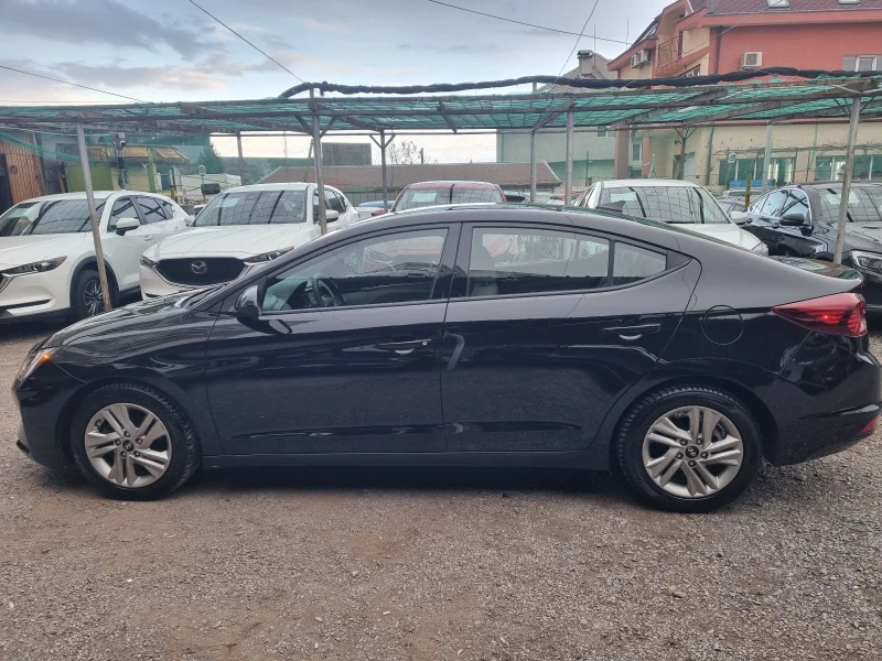 Hyundai Elantra 2.0 MPI, снимка 7 - Автомобили и джипове - 47929208