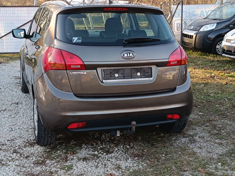 Kia Venga 1.4i//90кс., снимка 3 - Автомобили и джипове - 48090899