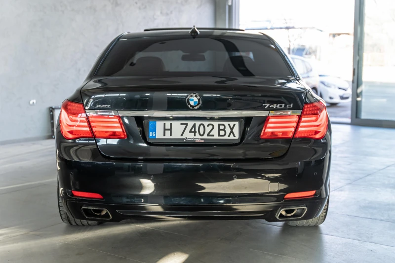 BMW 740 Xdrive, снимка 6 - Автомобили и джипове - 48630816