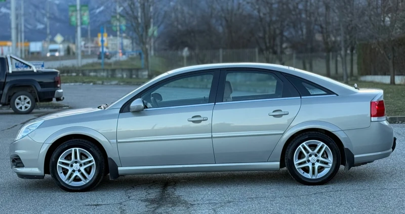 Opel Vectra 1.8i 140к.с * Климатроник* * Face-Lift* , снимка 7 - Автомобили и джипове - 48907895