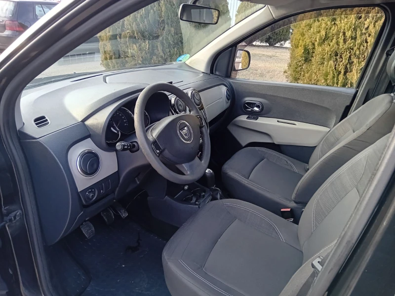 Dacia Lodgy 1, 6 ГАЗ, снимка 5 - Автомобили и джипове - 48996532