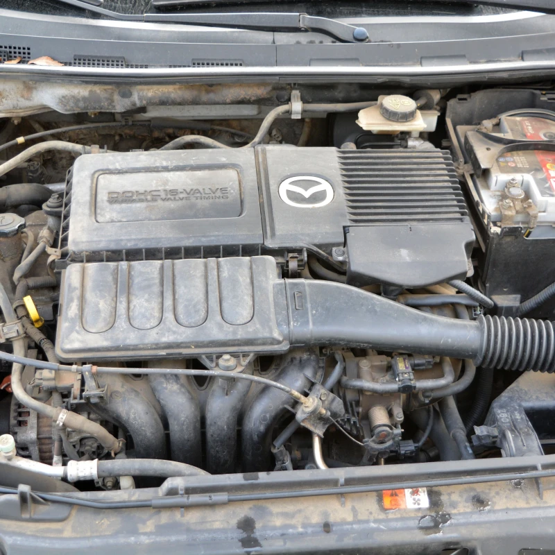 Mazda 3 1.6 i, снимка 7 - Автомобили и джипове - 49002349