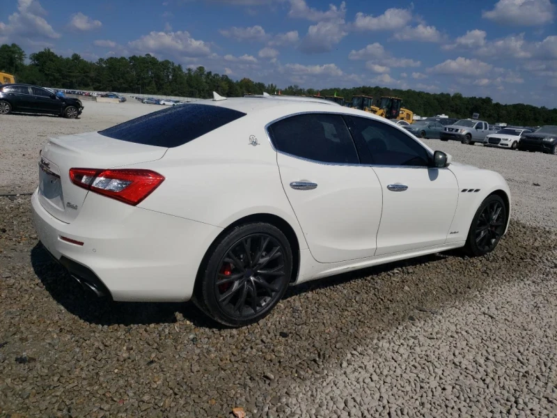 Maserati Ghibli, снимка 4 - Автомобили и джипове - 49298839