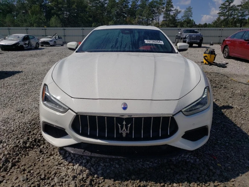 Maserati Ghibli, снимка 2 - Автомобили и джипове - 49298839