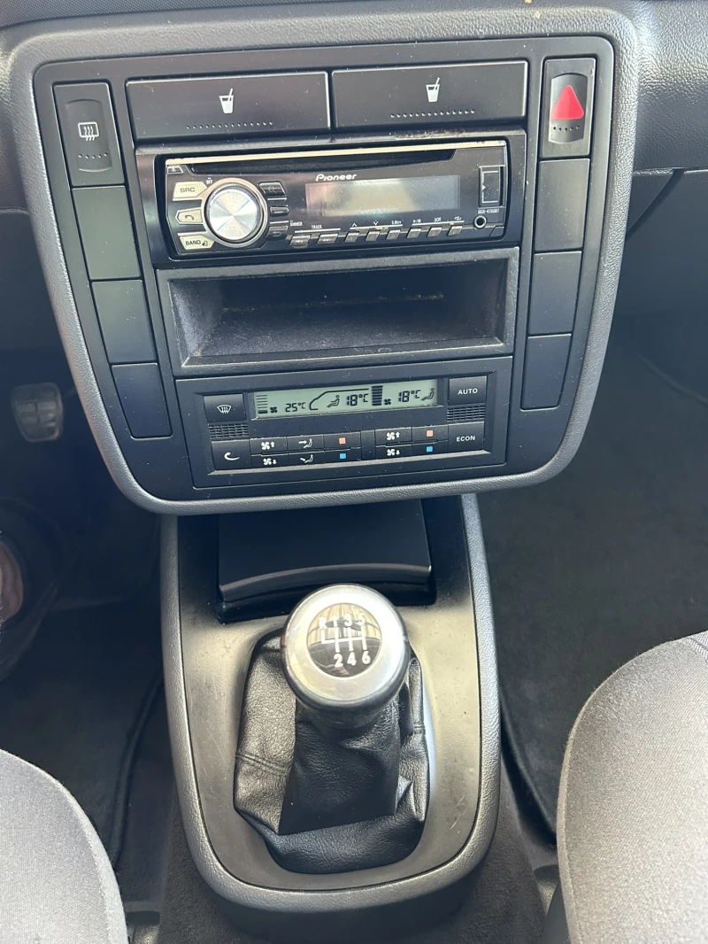 Seat Alhambra 1.8Turbo / 7 местен, снимка 15 - Автомобили и джипове - 51524013