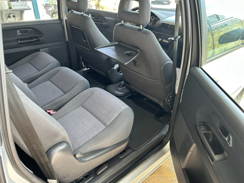 Seat Alhambra 1.8Turbo / 7 местен, снимка 11 - Автомобили и джипове - 51524013