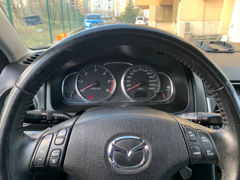 Mazda 6 2.0, снимка 5 - Автомобили и джипове - 52696845