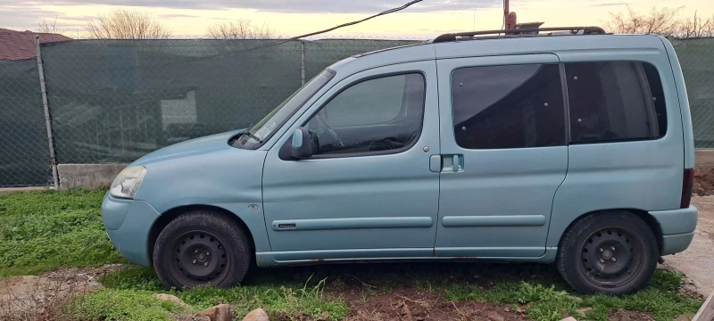 Citroen Berlingo, снимка 3 - Автомобили и джипове - 52596528