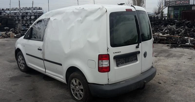 VW Caddy 1.9.2.0TDI,SDI, снимка 14 - Автомобили и джипове - 1460633