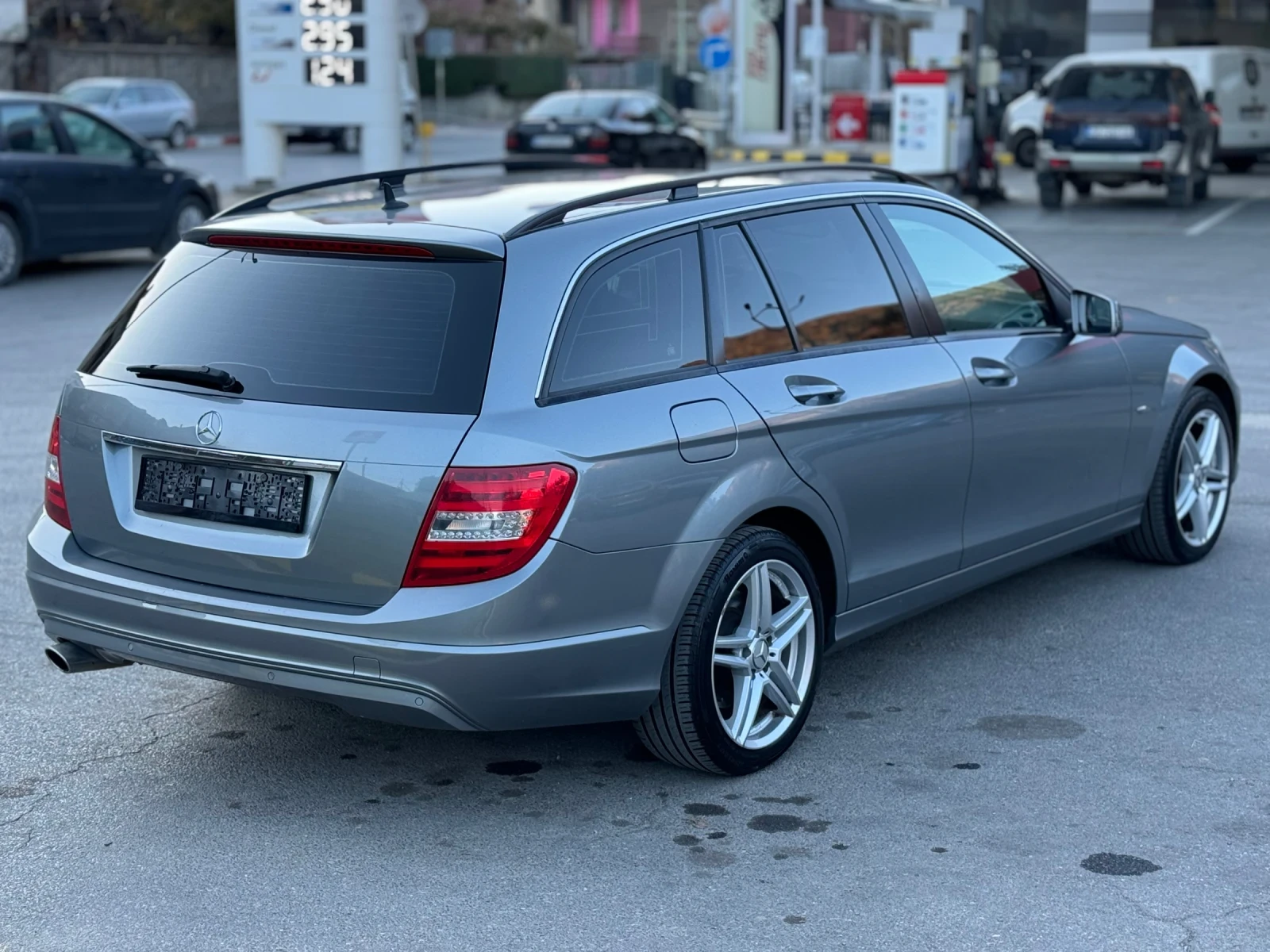 Mercedes-Benz C 220 Автоматик* Навигация* Темпомат - изображение 7