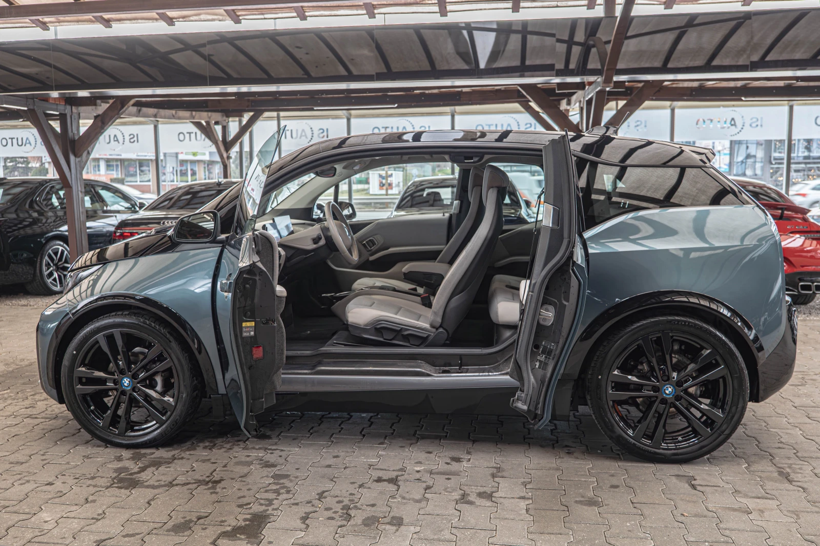 BMW i3 S/120ah/Adaptive LED/Подгрев/Exclusive/ - изображение 7