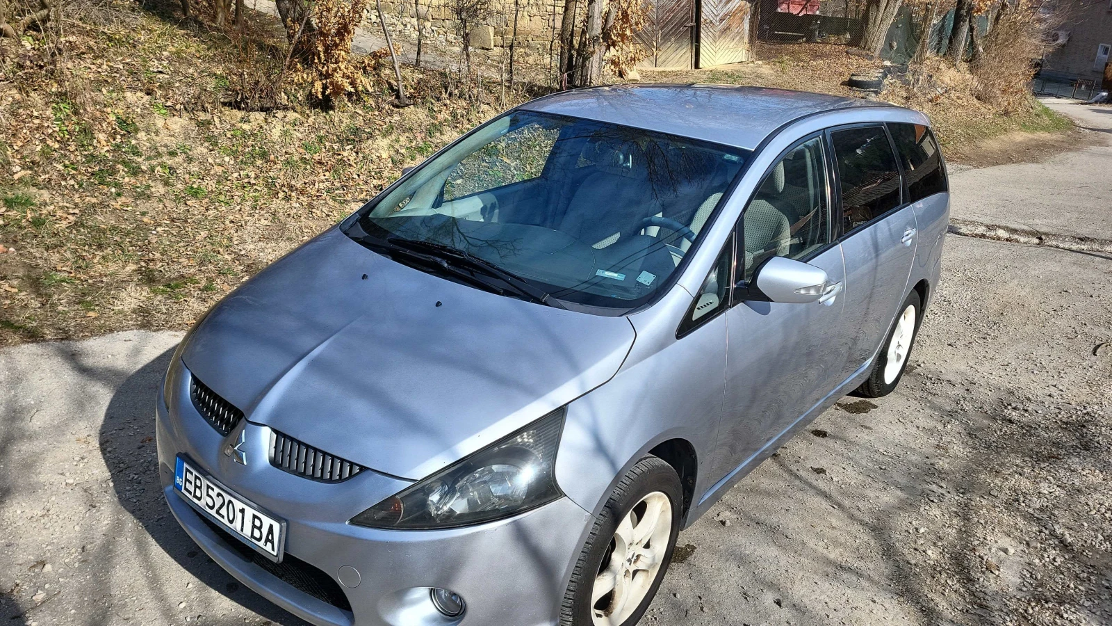 Mitsubishi Grandis бартер | Mobile.bg — изображение 1