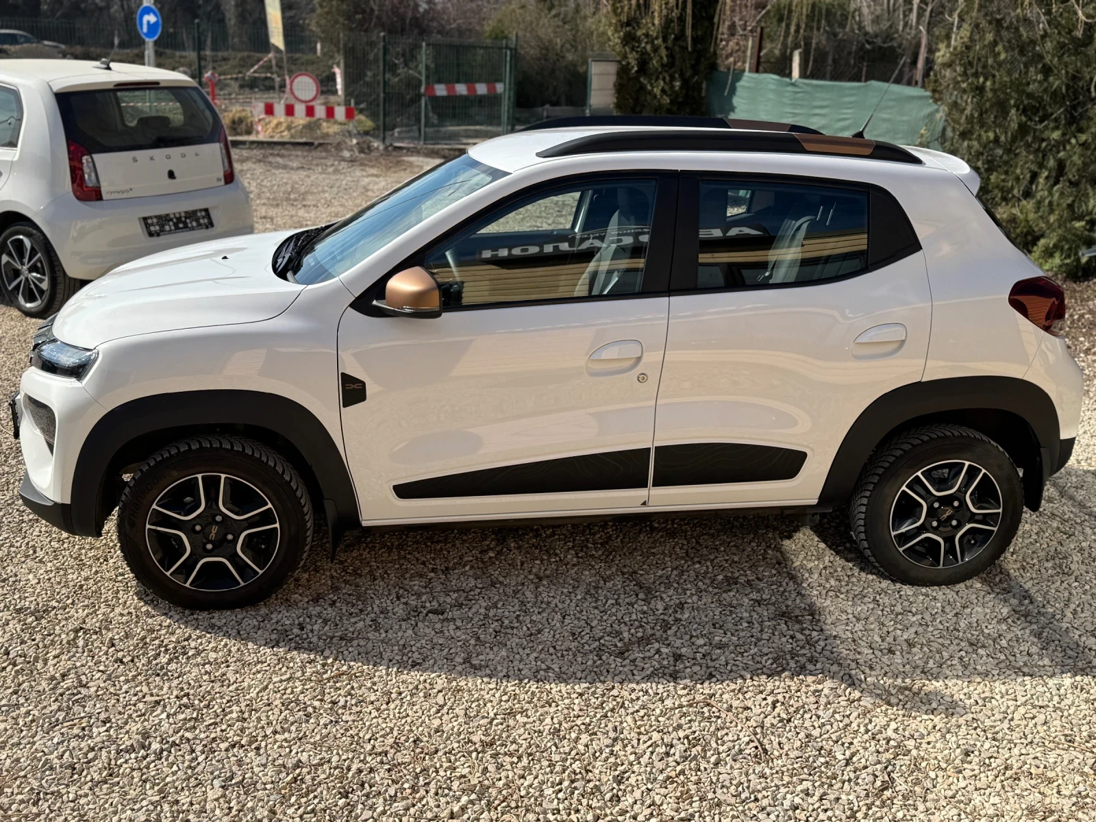 Dacia Spring Extreme 65 CCS - изображение 4
