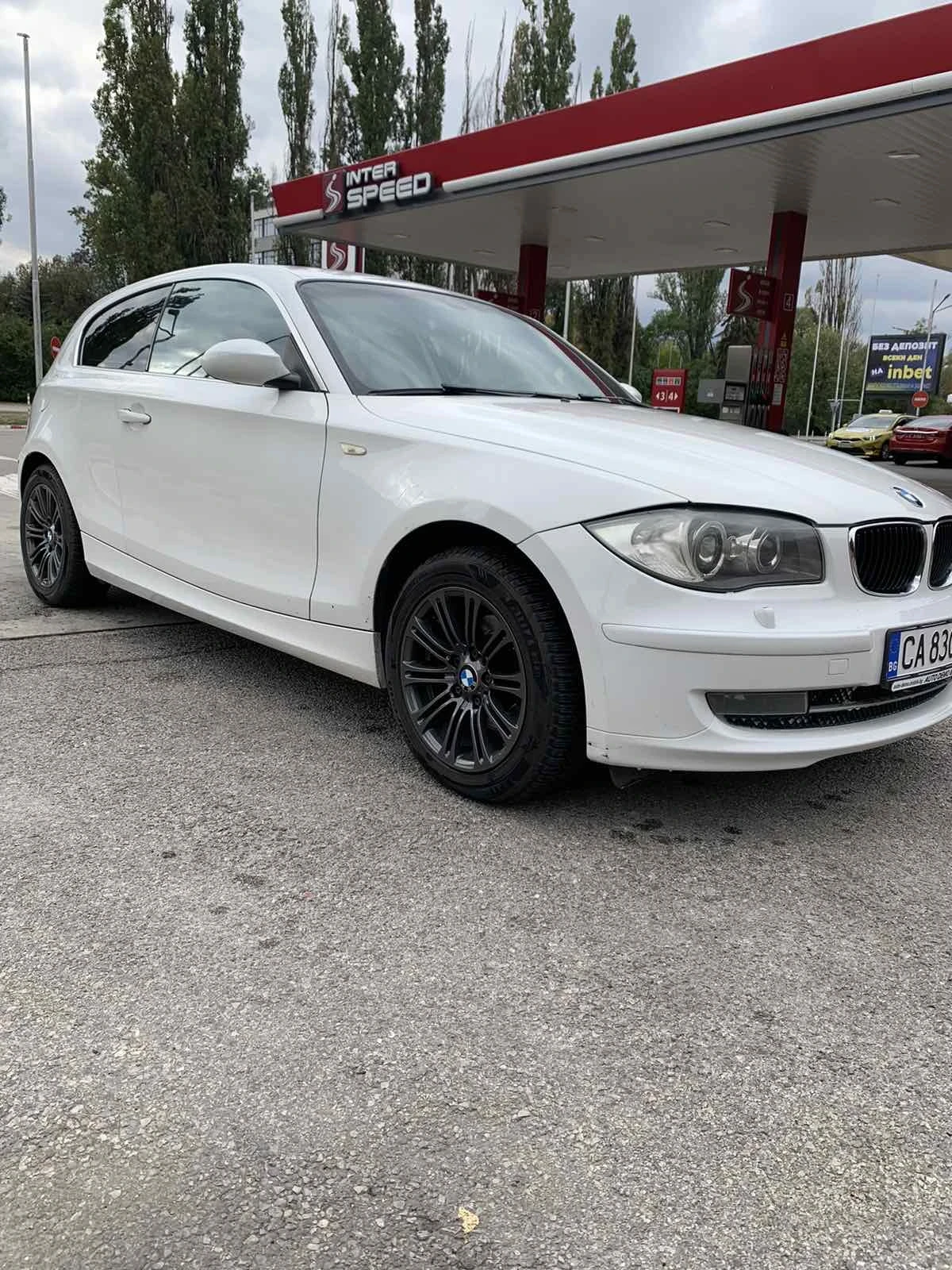 BMW 118 1.8 - изображение 4