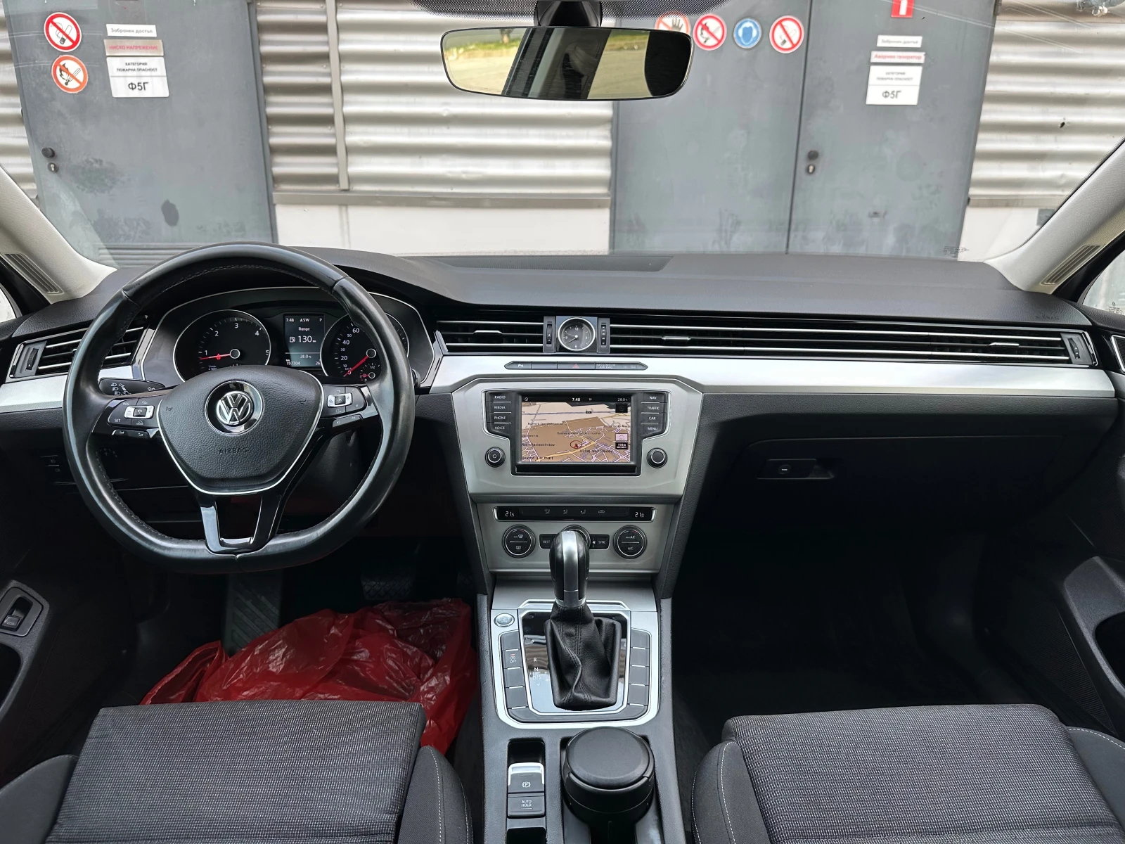 VW Passat 2.0 TDI * АВТОМАТ*  - изображение 9