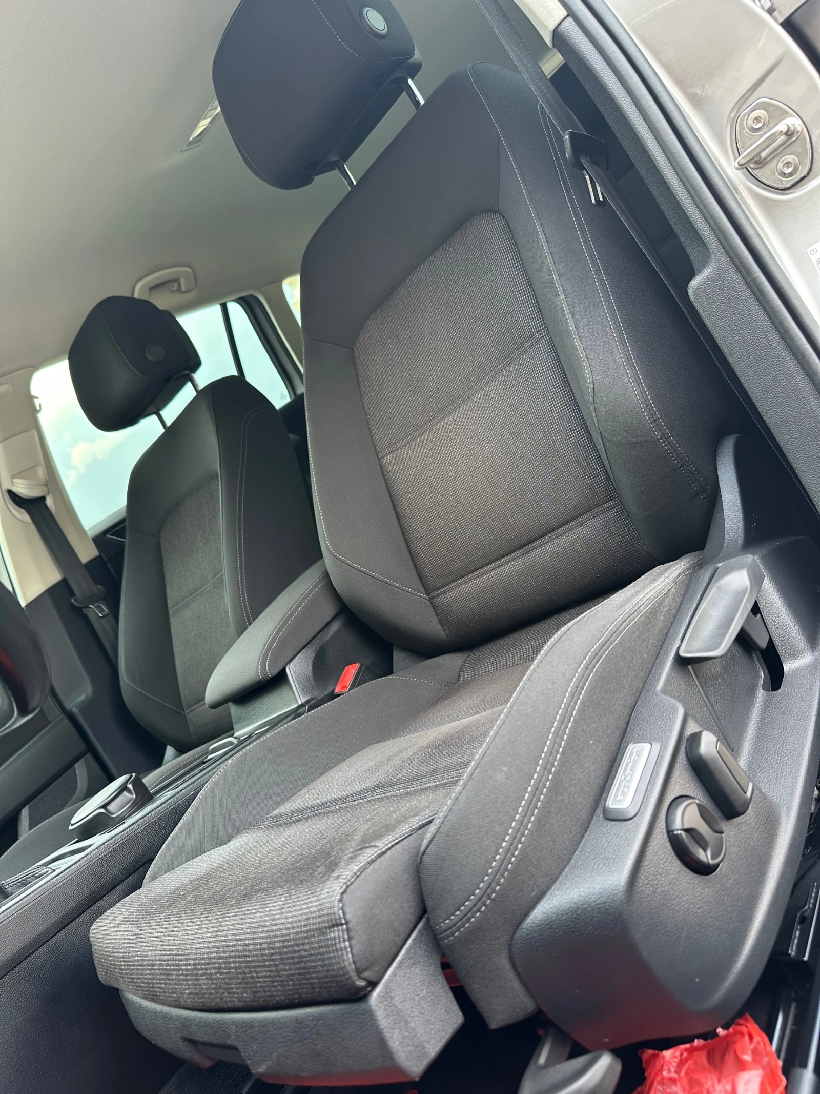 VW Passat 2.0 TDI * АВТОМАТ*  - изображение 10