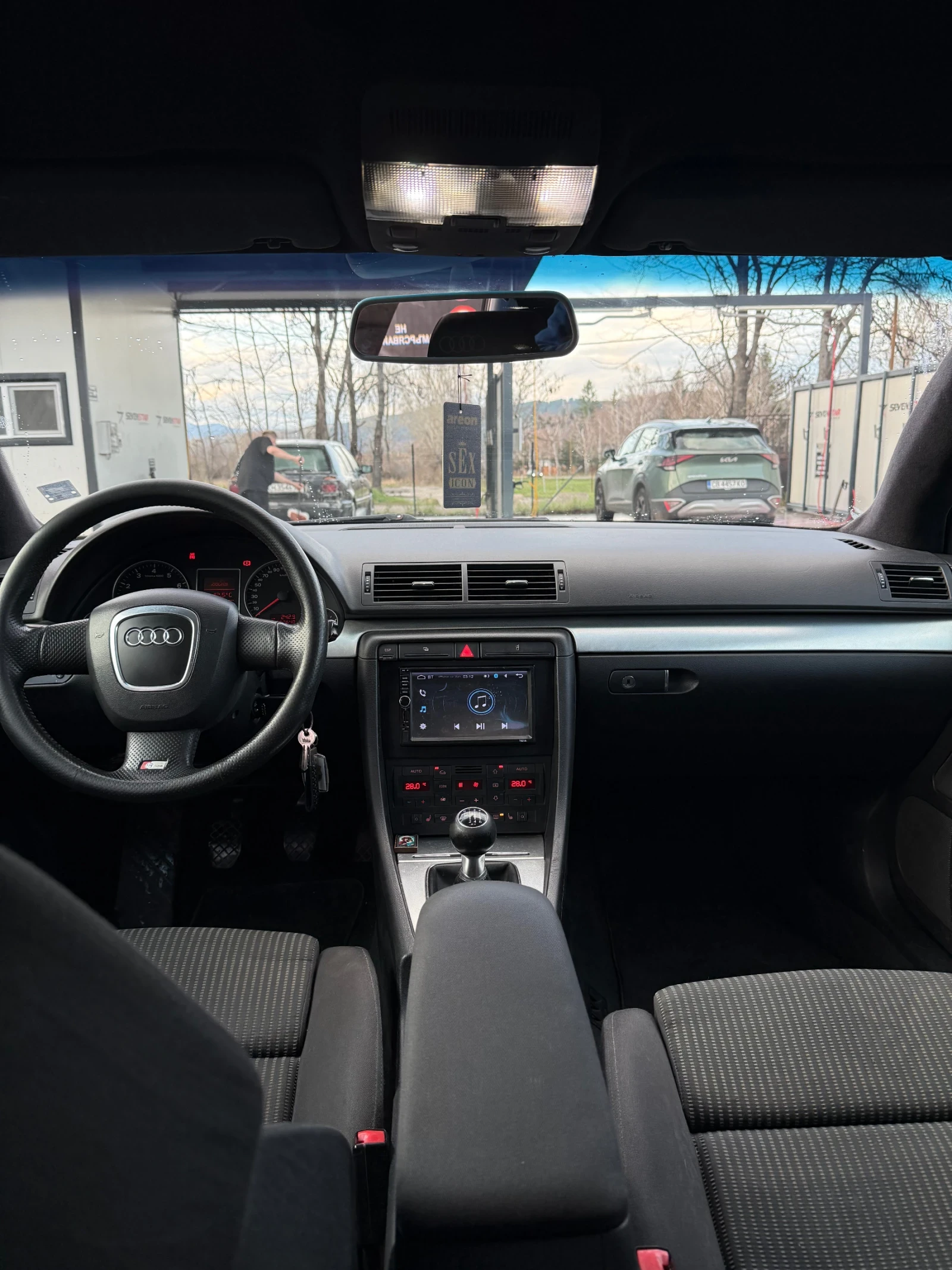 Audi A4  - изображение 7