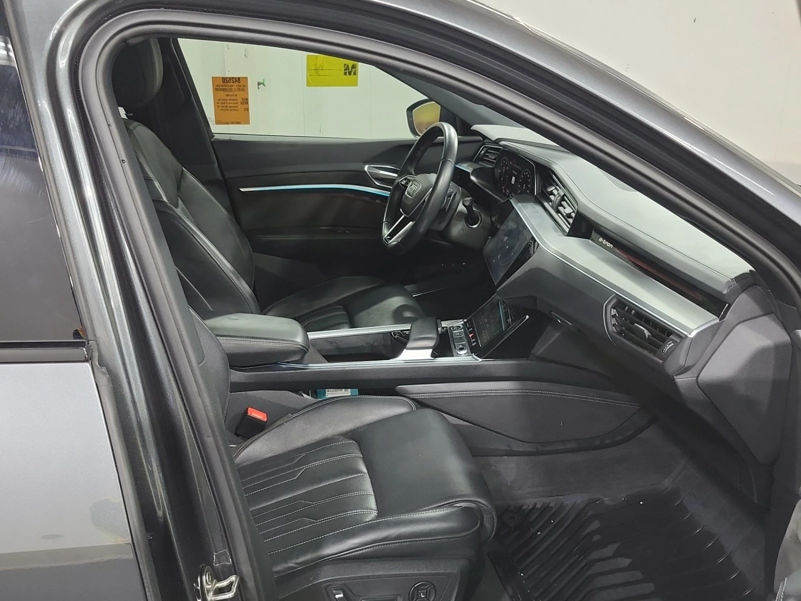 Audi E-Tron SPORTBACK* TECHNIK* AWD* CARFAX* ���� ������*  | Mobile.bg � ����������� 11