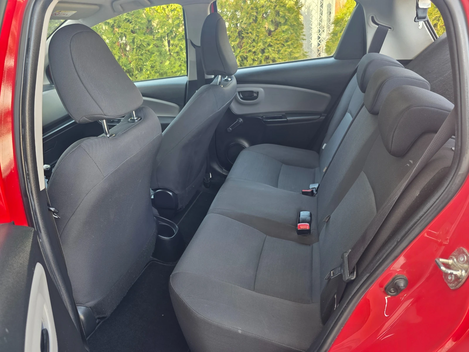 Toyota Yaris 1.4 D4D  | Mobile.bg � ����������� 9