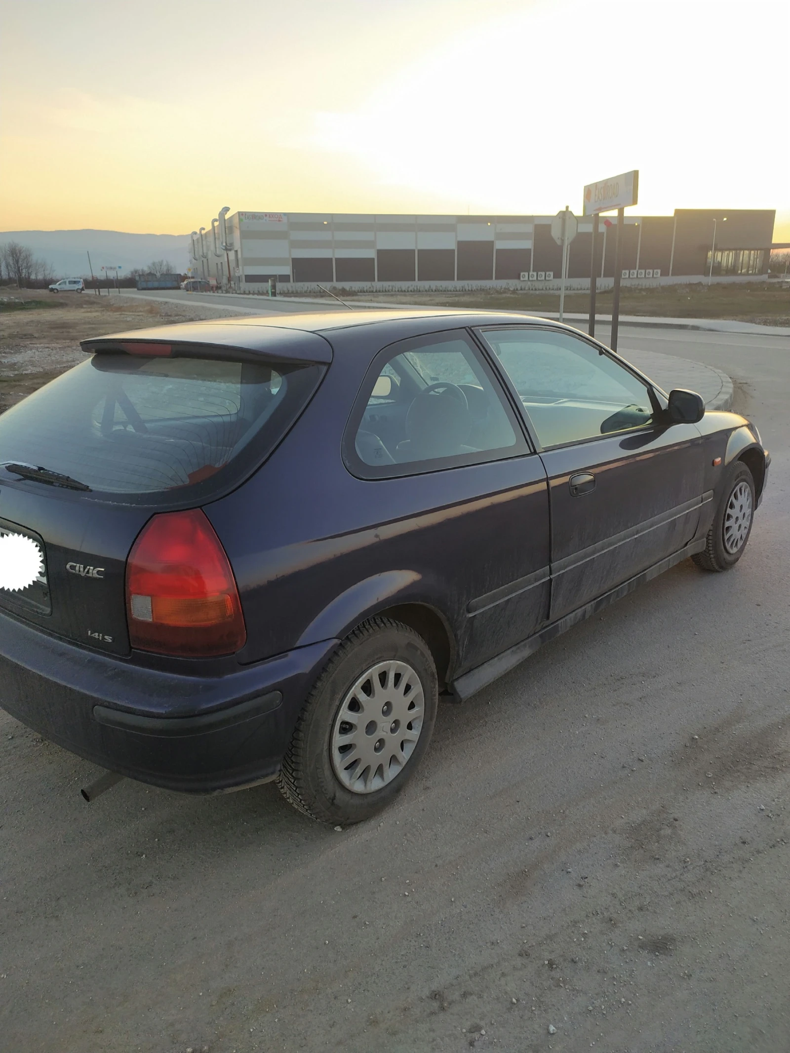 Honda Civic 6 1.4is Hatchback - изображение 4