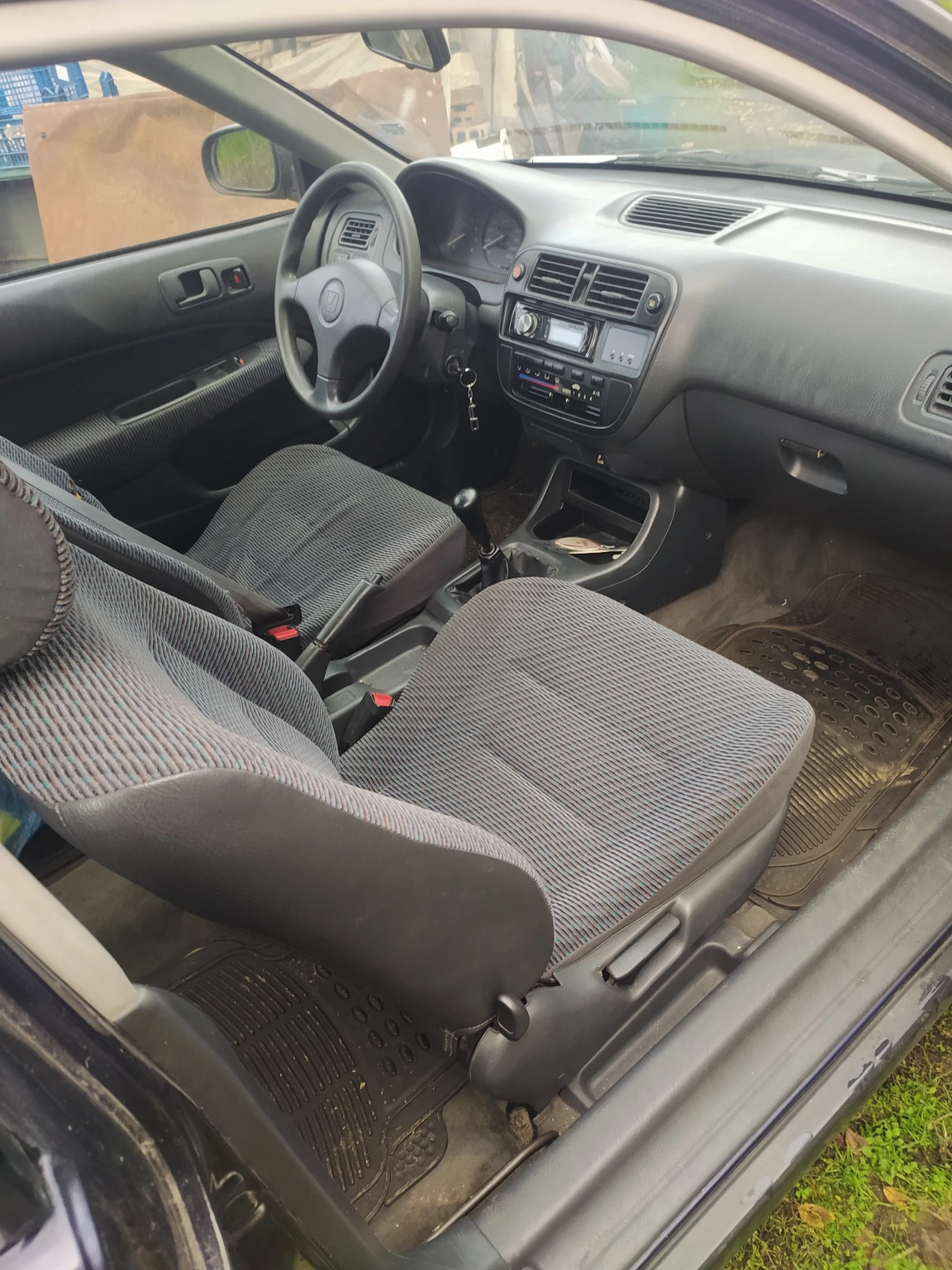 Honda Civic 6 1.4is Hatchback - изображение 7