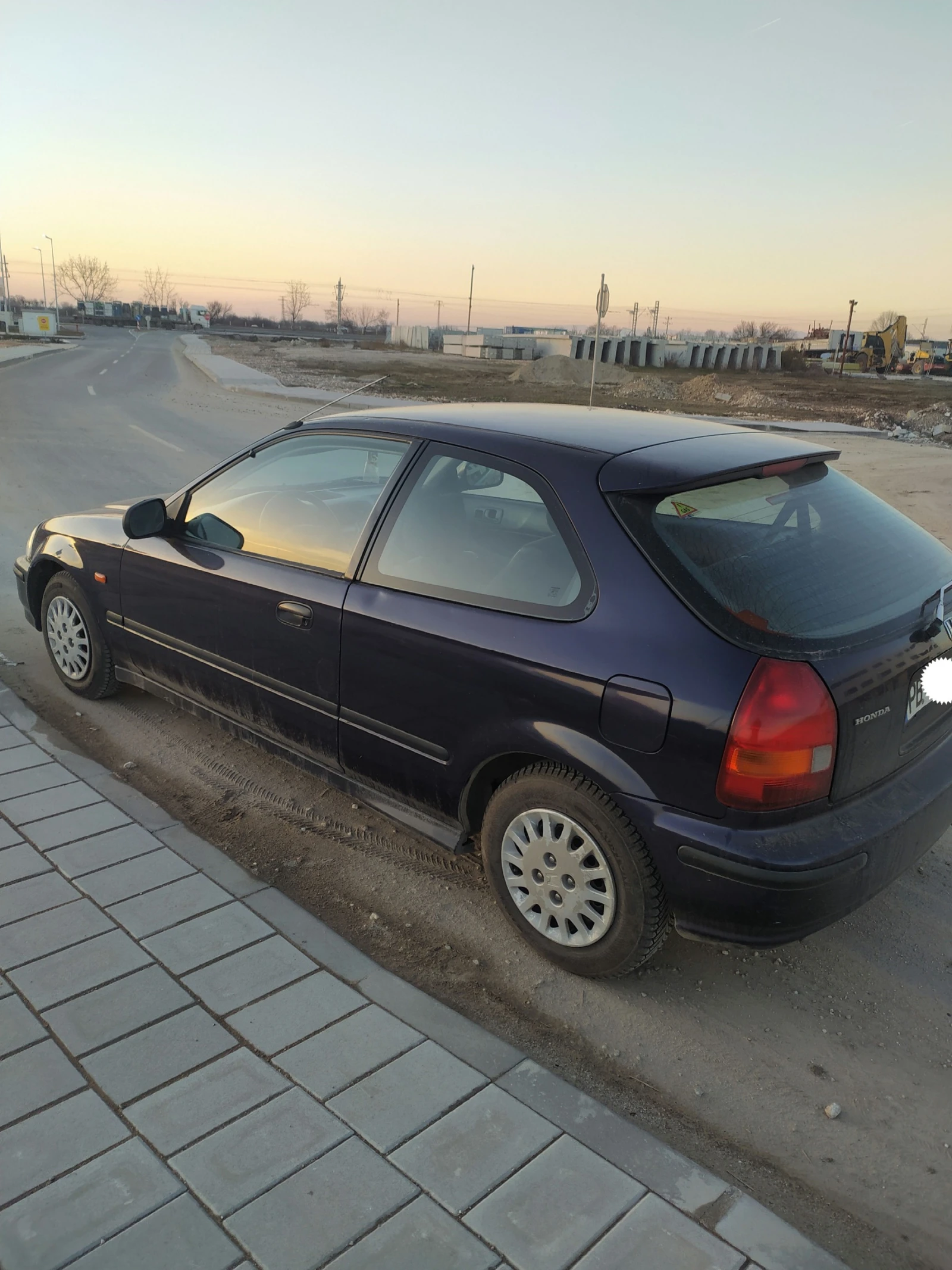 Honda Civic 6 1.4is Hatchback - изображение 3