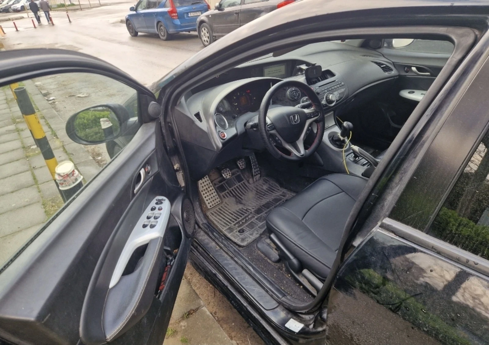 Honda Civic Honda Civic 8 2.2CTDI, снимка 4 - Автомобили и джипове - 54150941