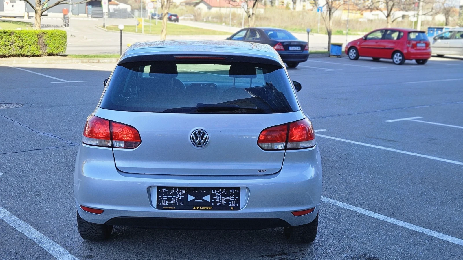 VW Golf, снимка 5 - Автомобили и джипове - 54161439