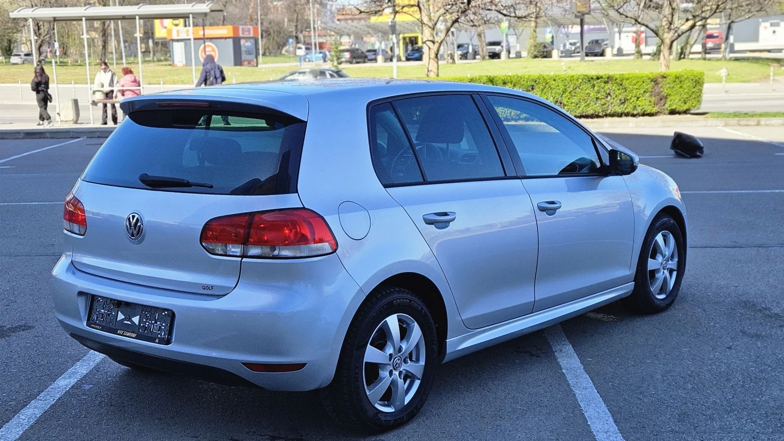 VW Golf, снимка 2 - Автомобили и джипове - 54161439