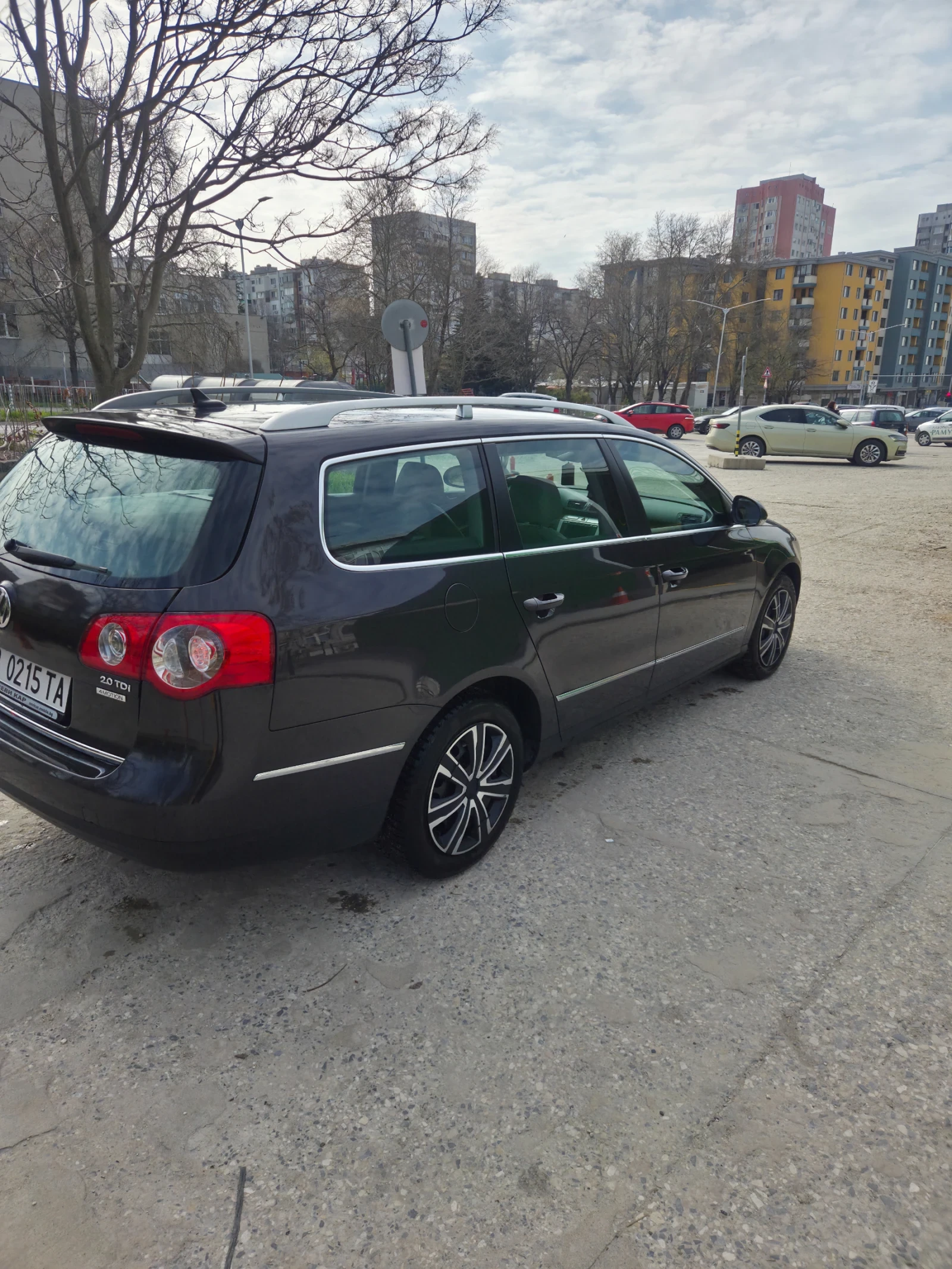 VW Passat, снимка 7 - Автомобили и джипове - 54168206