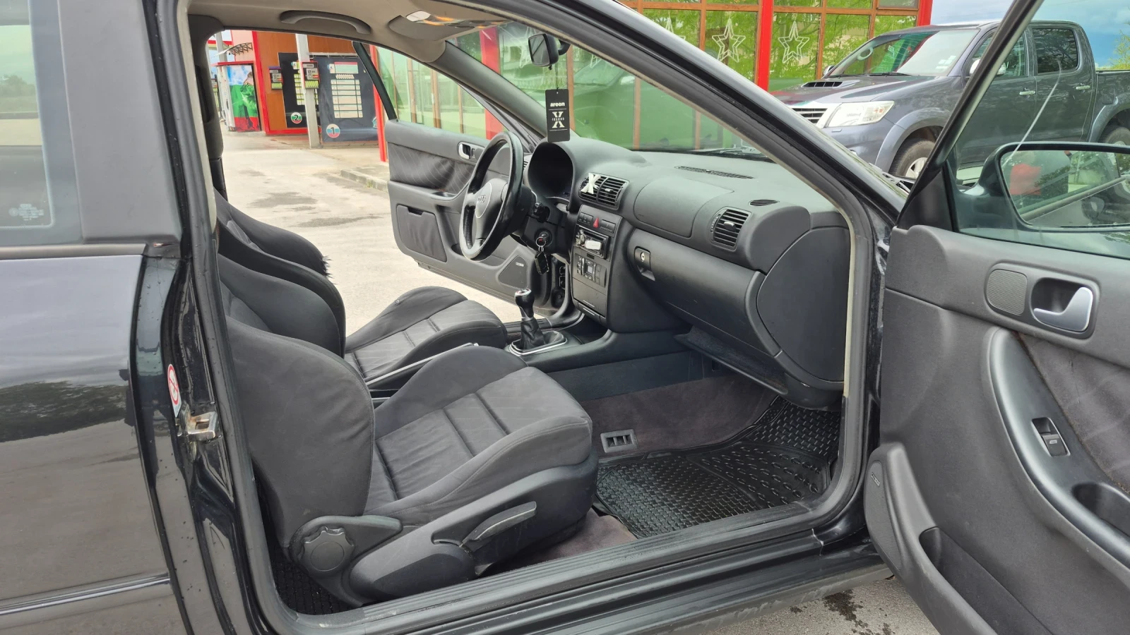 Audi A3 1.9 Tdi/131 Facelift* * , снимка 13 - Автомобили и джипове - 54433866