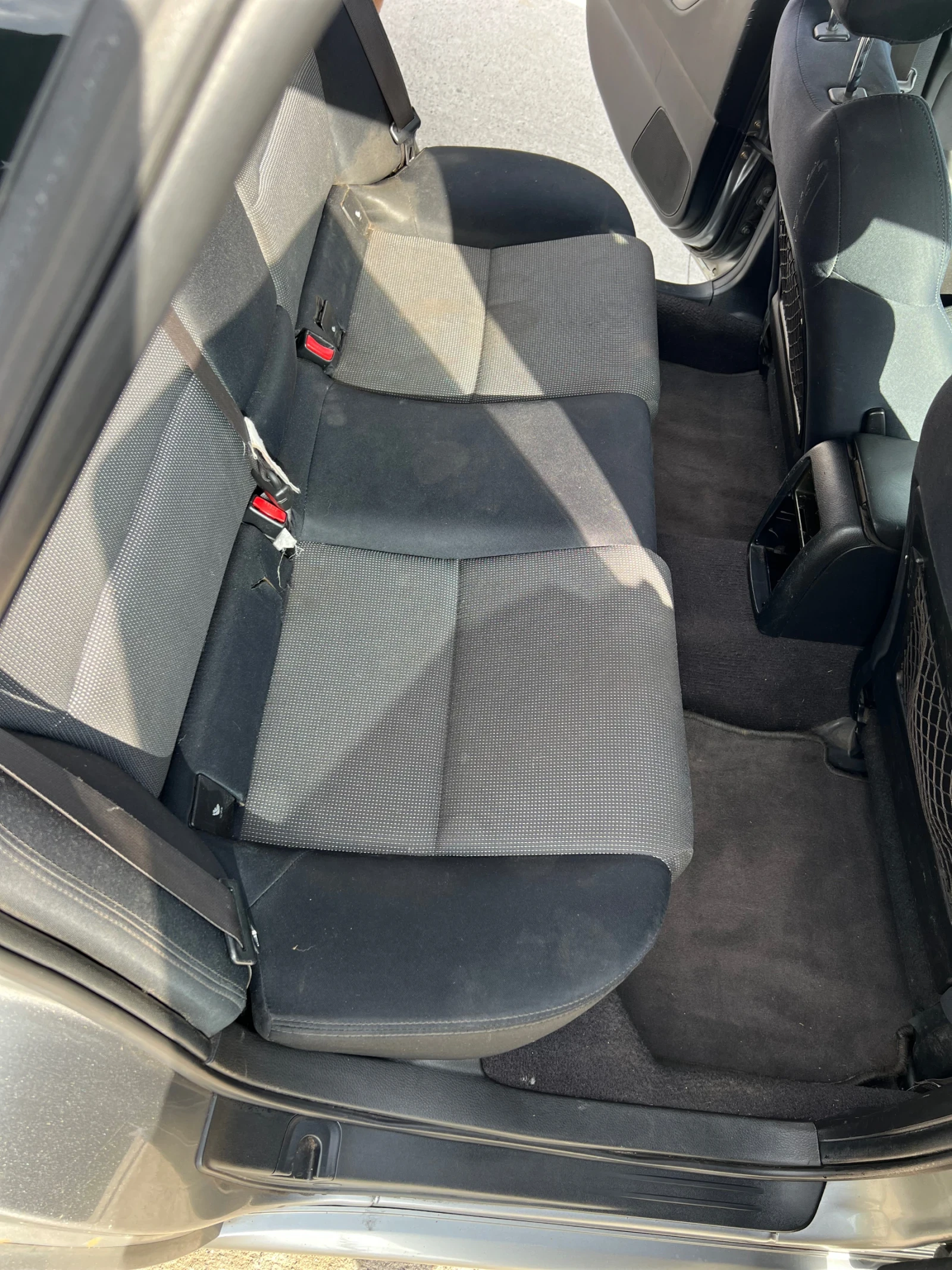 Subaru Legacy 2.0 ГАЗ 4x4, снимка 9 - Автомобили и джипове - 54724440
