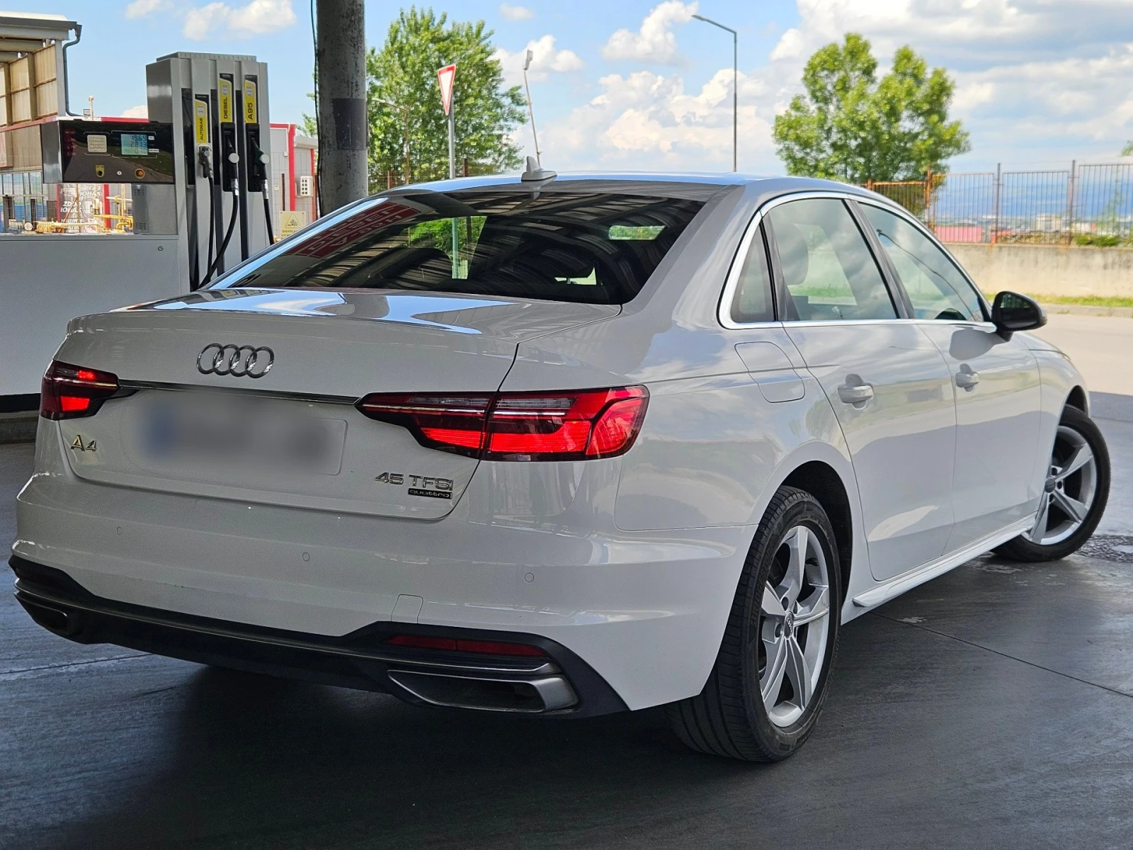 Audi A4 4.5tfsi hev hibrid, снимка 4 - Автомобили и джипове - 54917987