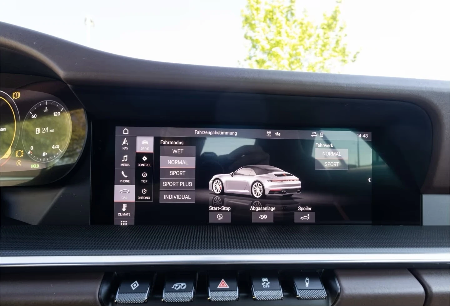 Porsche 911 Cabriolet, снимка 15 - Автомобили и джипове - 54932504