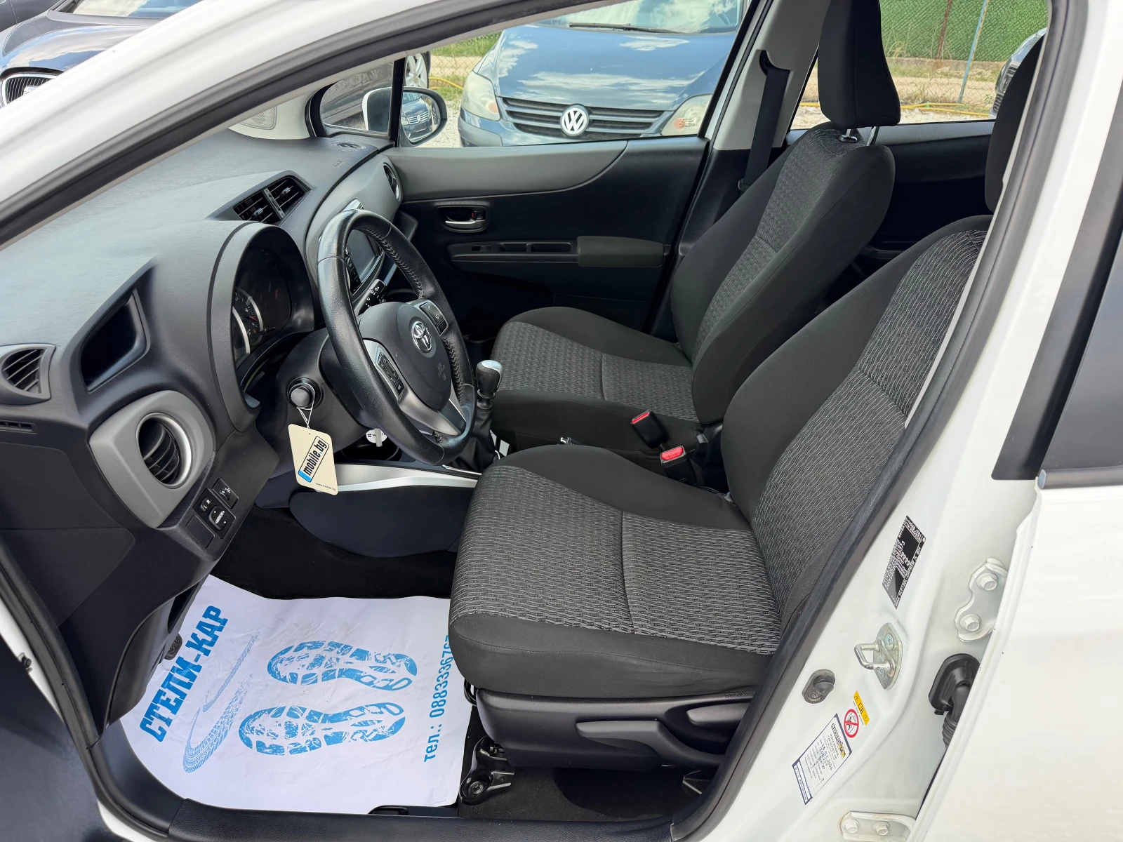 Toyota Yaris 1.4D4D-NAVI-KAMERA-6SK, снимка 9 - Автомобили и джипове - 54979126