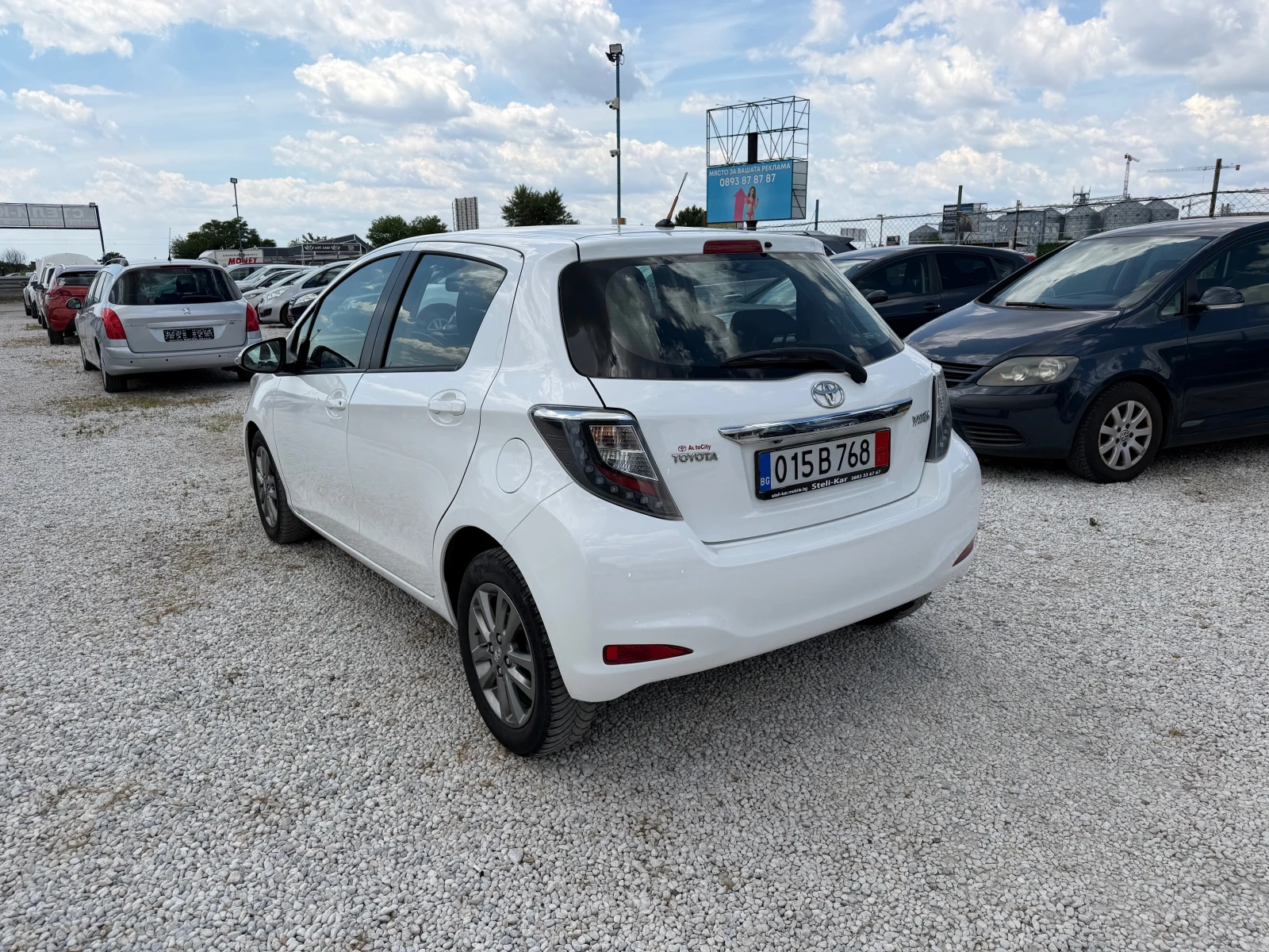 Toyota Yaris 1.4D4D-NAVI-KAMERA-6SK, снимка 3 - Автомобили и джипове - 54979126